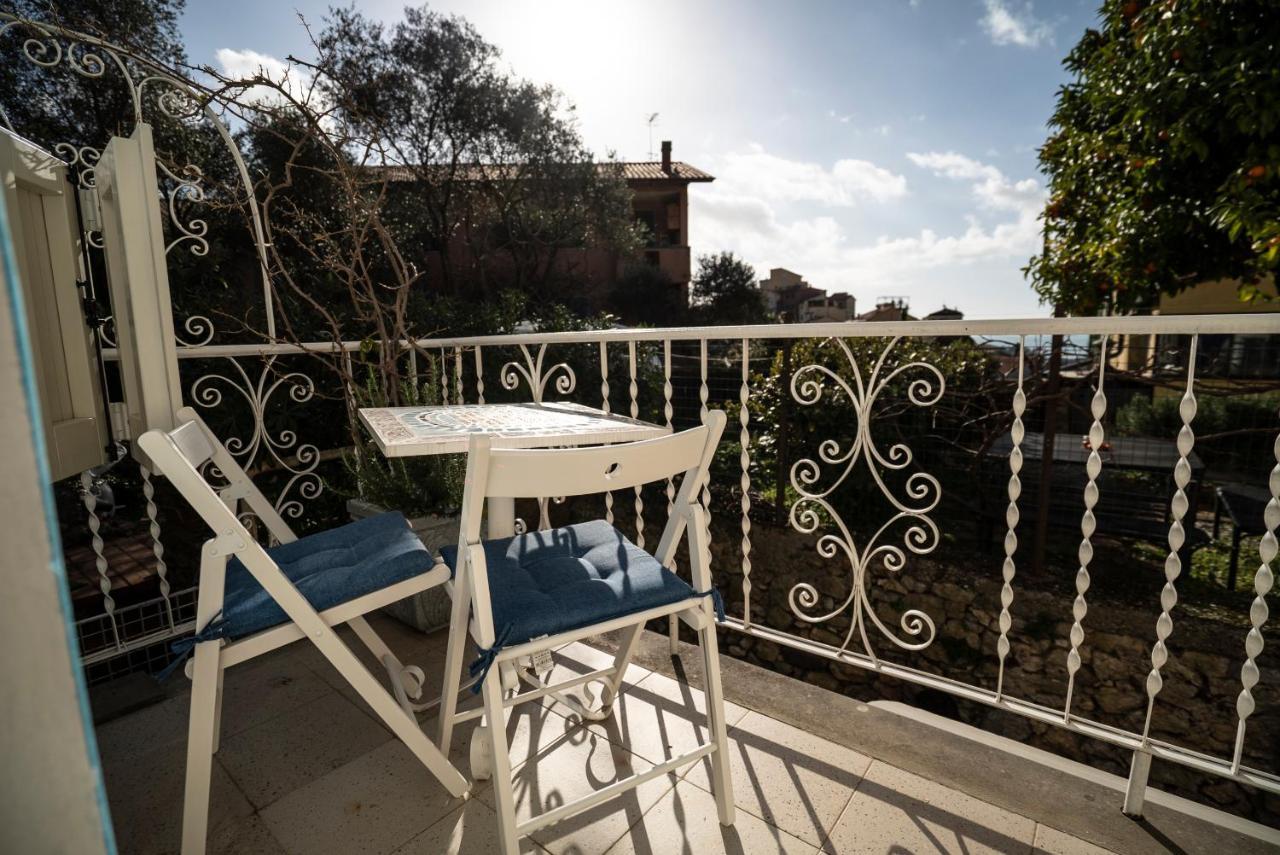 Borgo Antico - Il Nido Di Briciola Apartment เลริชี ภายนอก รูปภาพ